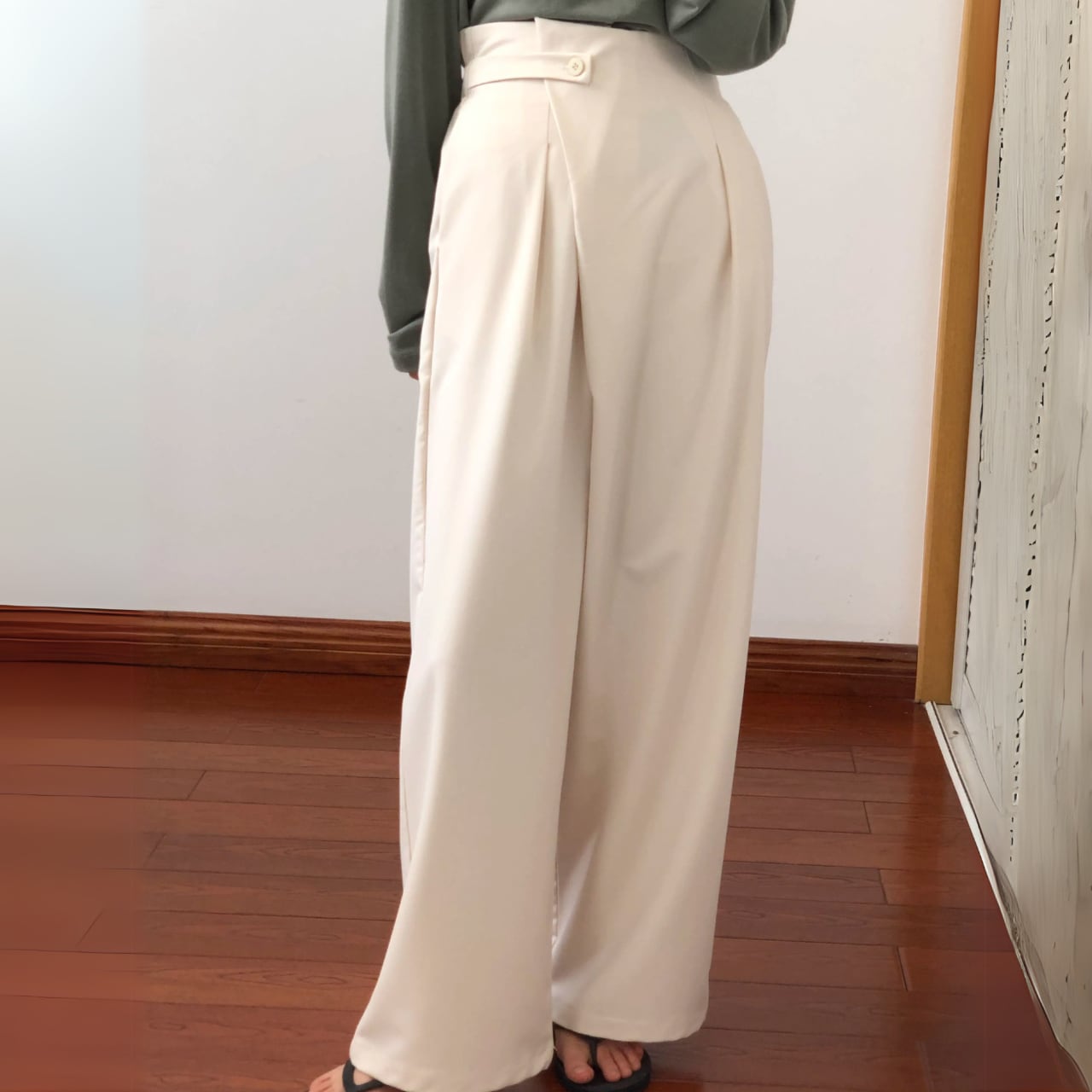 ハイウエストワイドレッグパンツ 00156