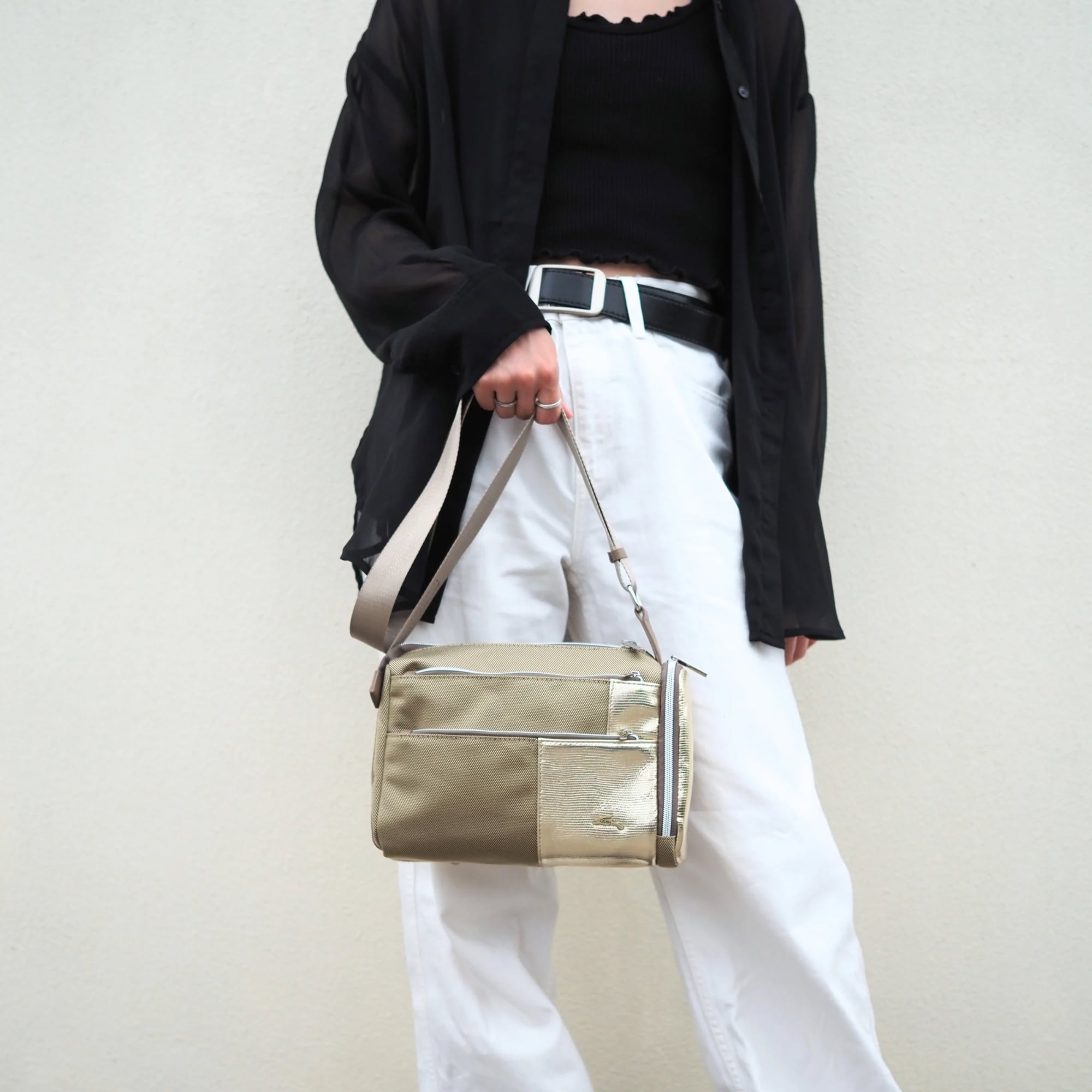 収納たっぷりショルダーバッグ AALD-2222L(101081) ベージュ