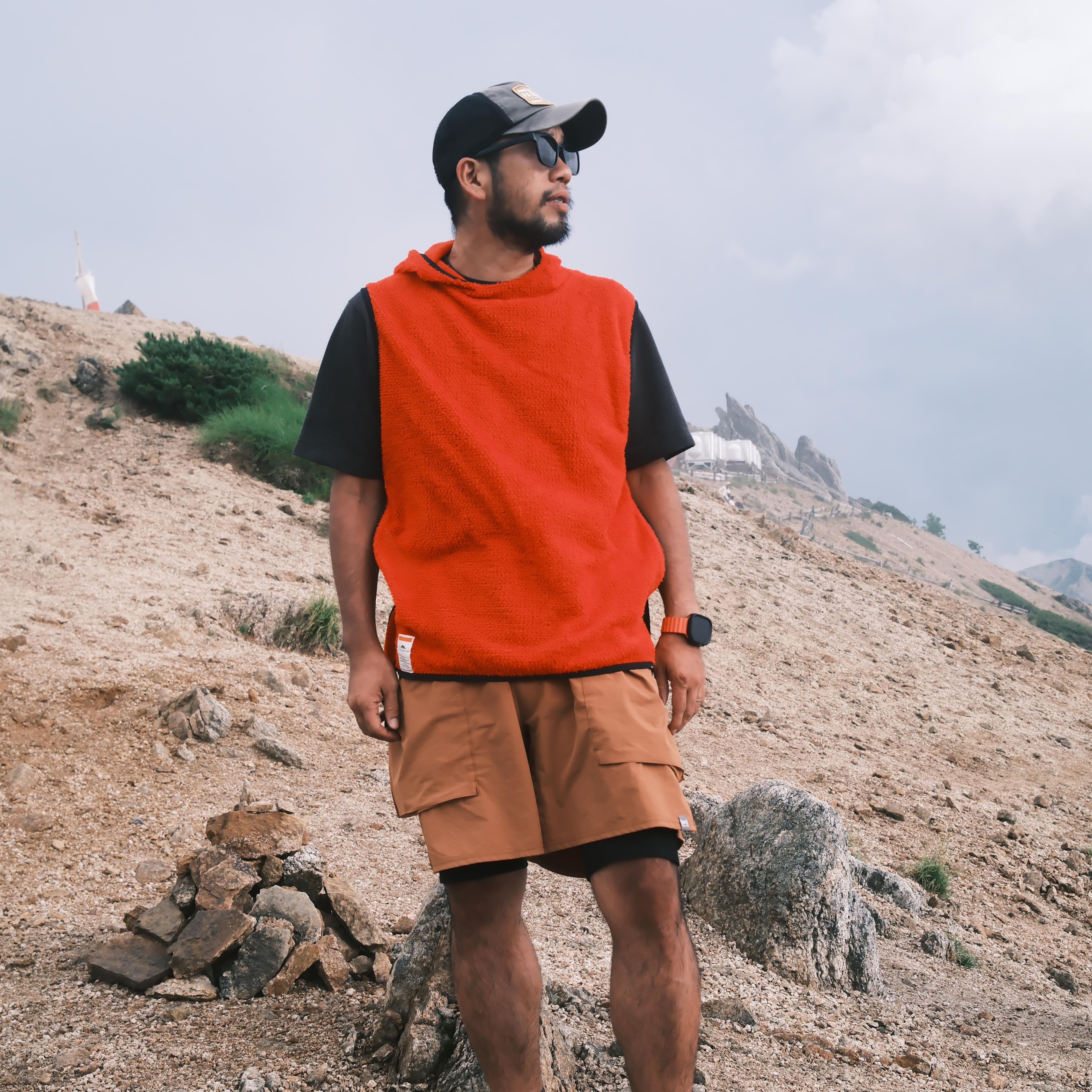 ALPHA 90 SIDE ZIP VEST | ULTRA GOOD LUCK