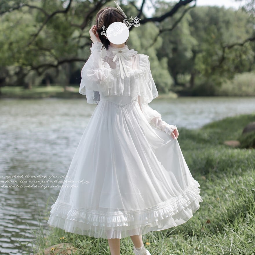 量産型 ホワイトロリィタ 清純 ホワイト ワンピース 蝶ネクタイ付き 胡桃木