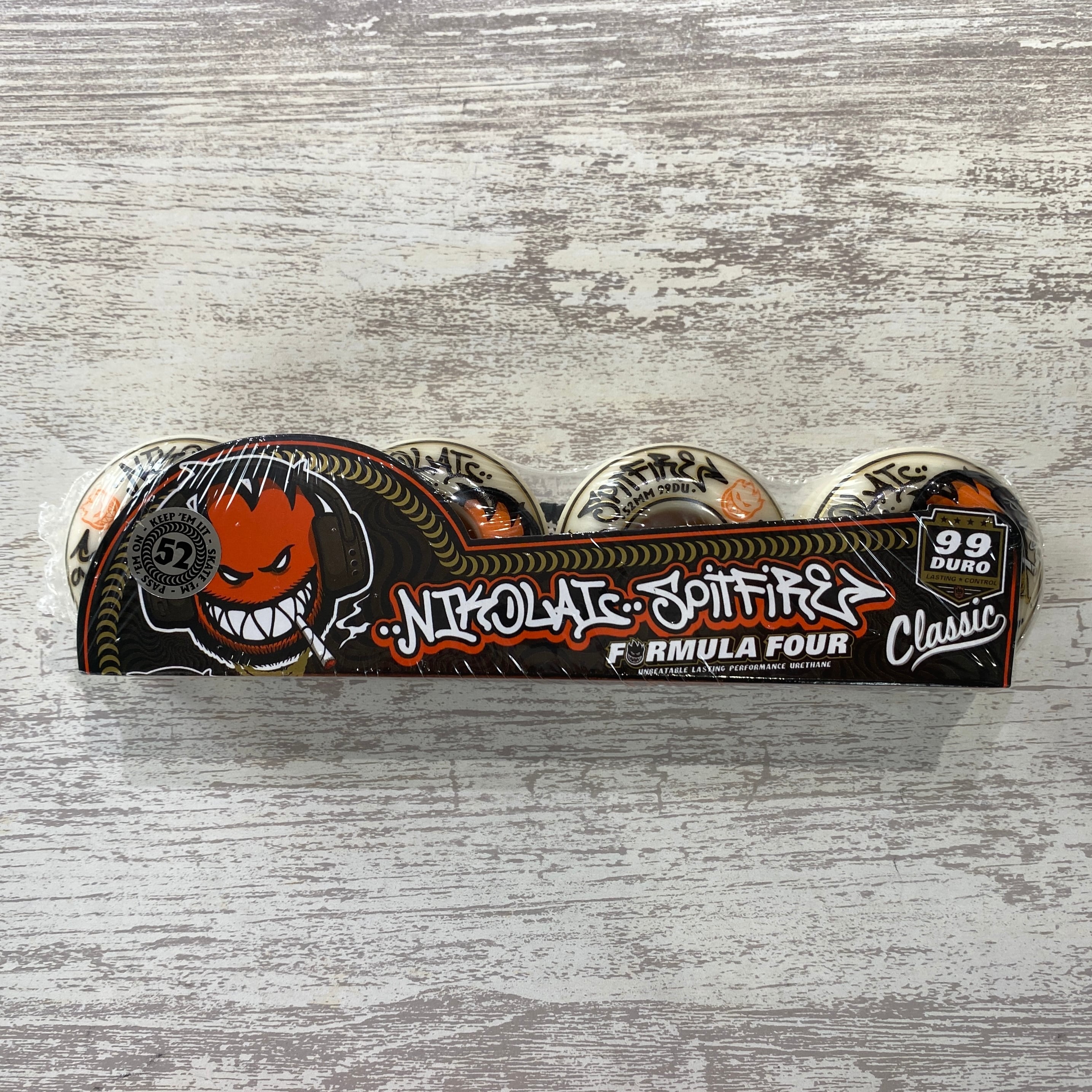 【SPITFIRE】 FORMULA FOUR /CLASSIC /NIKOLAI PIOMBO /52mm/99DURO