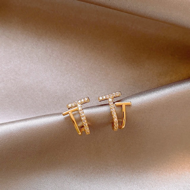 ラインティルト パヴェフープピアス AC52