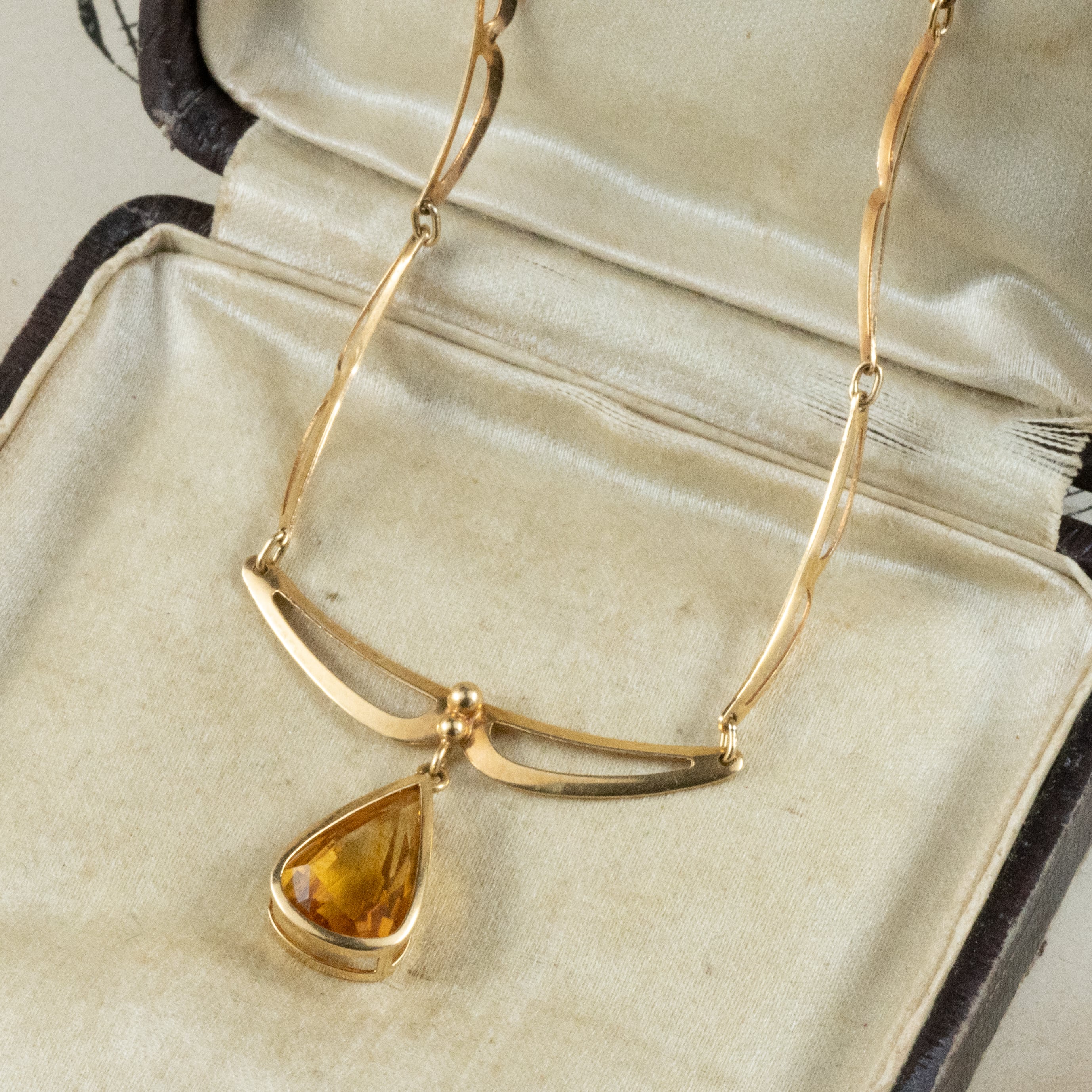 ヴィンテージ K18(日本) シトリン 透かしデザイン ネックレス 39cm 〜ガーランドスタイル調のエレガントデザイン〜MN00253