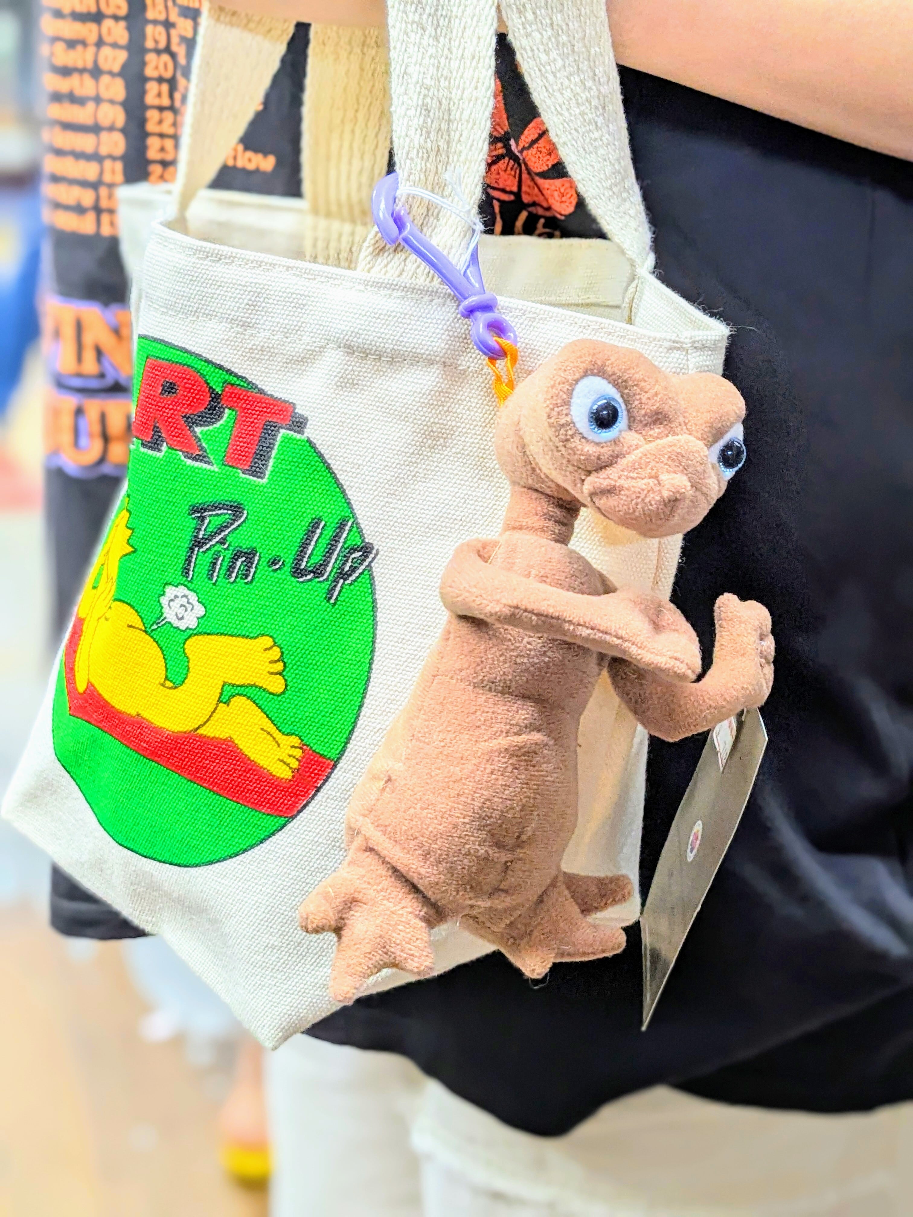 送料無料！【E.T.】単品 ぬいぐるみキーホルダー 〚アメリカン雑貨 