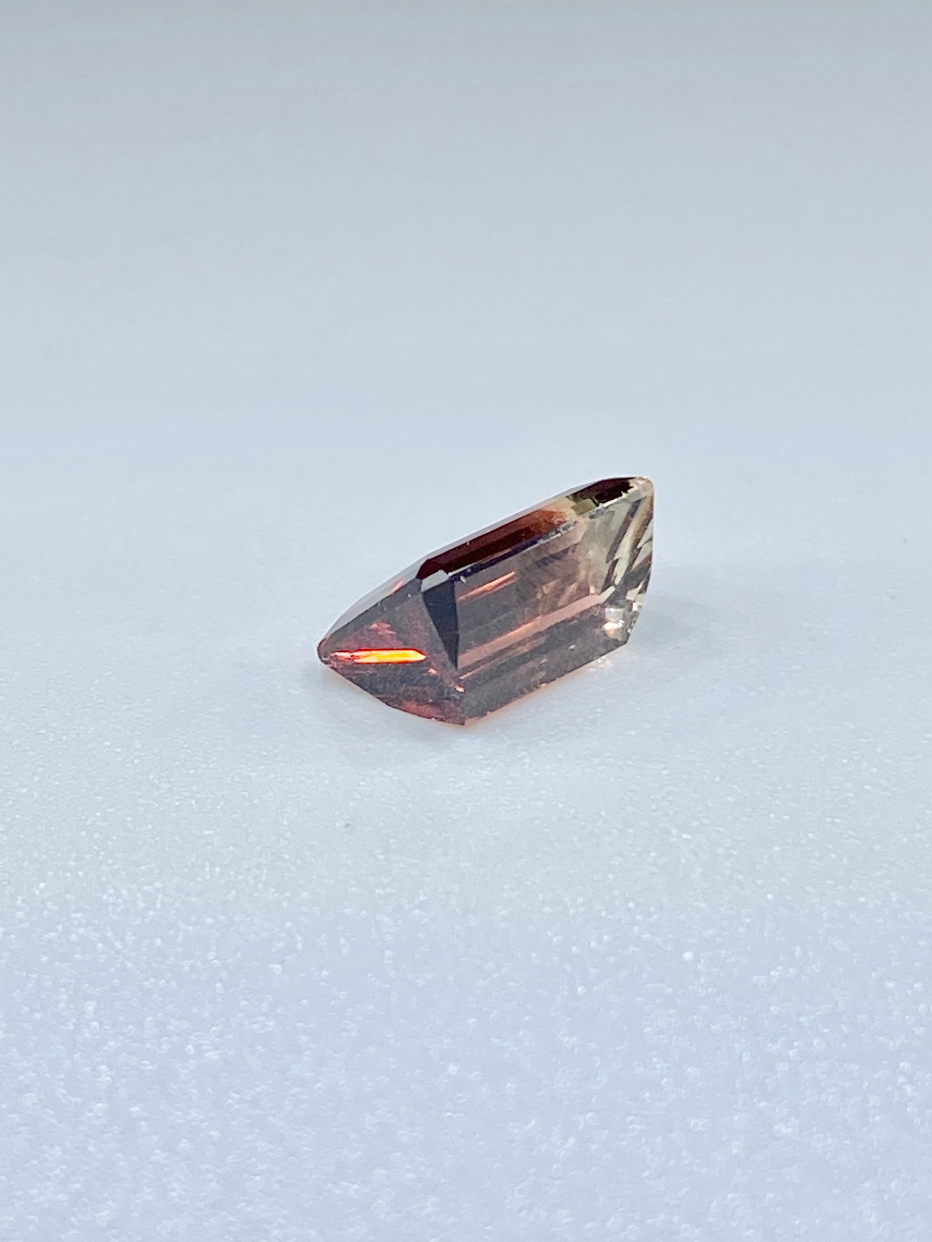 バイカラートルマリン 3.01ct ルース | シークレットベースジュエリー