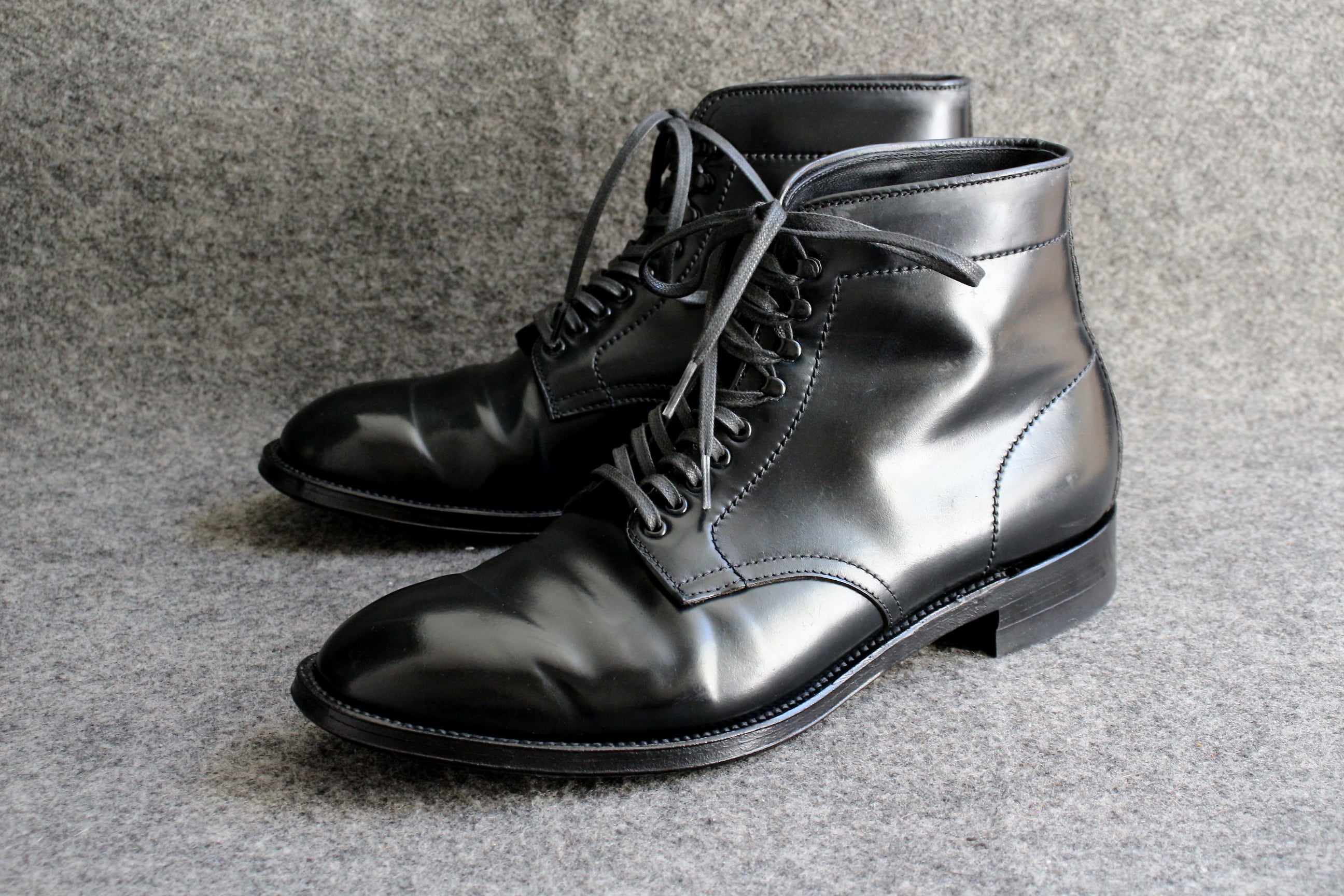 SUPER 8 SHOES
