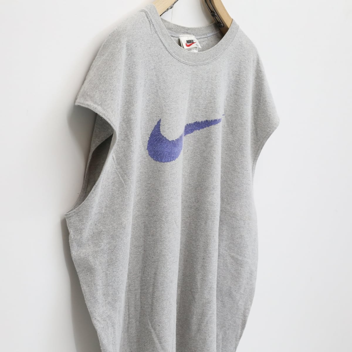 NIKE ナイキ 00年代 USA製 スウッシュロゴ テック ノースリーブ T ...