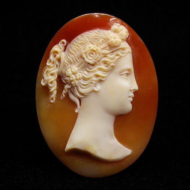 アニエロ・ペルニーチェ作 ”古風のフローラ”