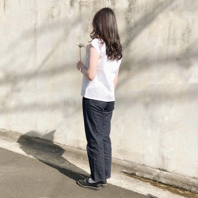 【綿100%】レトロ可愛い 丸柄フレンチスリーブブラウス｜画像4