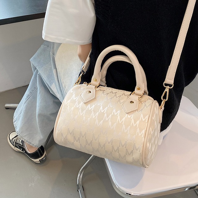 サマースタイル 夏物 ハンドバッグ Tiancai_Wing_Bag18530127115