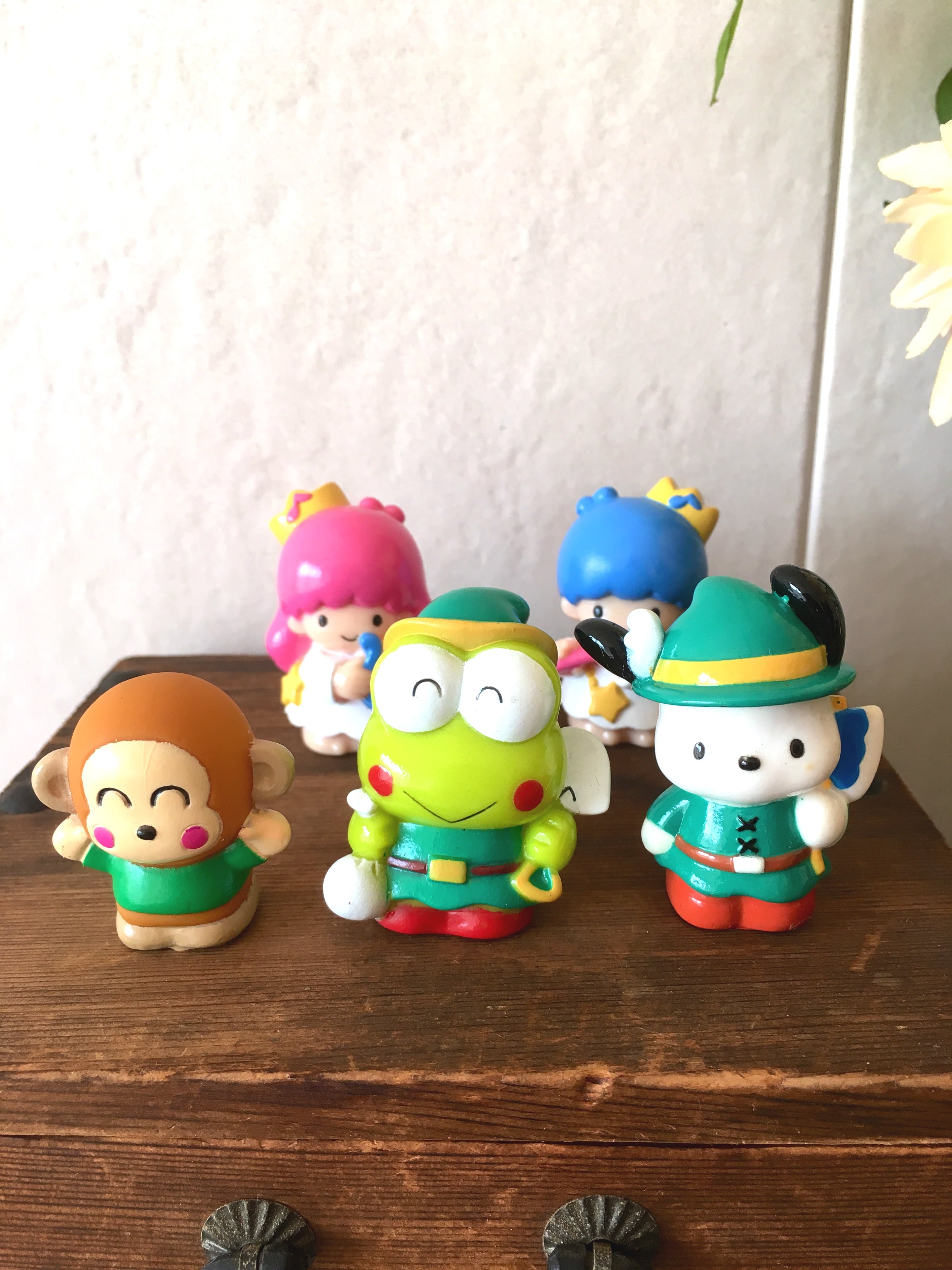 Sale開催中 当時物 サンリオ Pix Pres トウキリッタイプレート 陶器製 小物入れ ペン立て 謎のキャラクター Mbjuturu Org Sale開催中 当時物 サンリオ Pix Pres トウキリッタイプレート 陶器製 小物入れ ペン立て 謎のキャラクター Mbjuturu Org