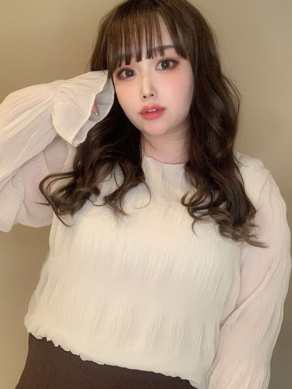 ガーリーもカジュアルも叶える ワッシャーブラウス シワ加工 ギャザー シンプル カジュアル ホワイト ブラック 大きいサイズ 韓国 CH3439