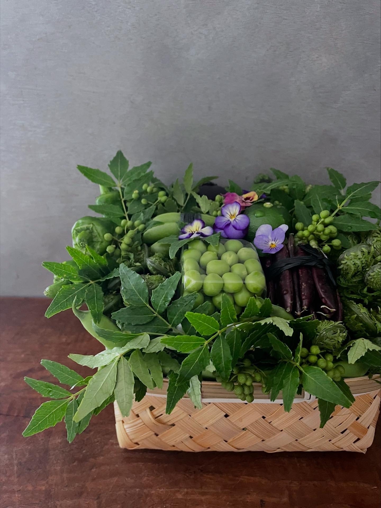 京野菜竹籠（正方形・蓋付き） | 根蕈果konshinka