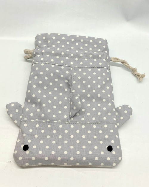 ジンベエザメ　巾着袋　小｜とりさん工房ーかわいいハンドメイドポーチ