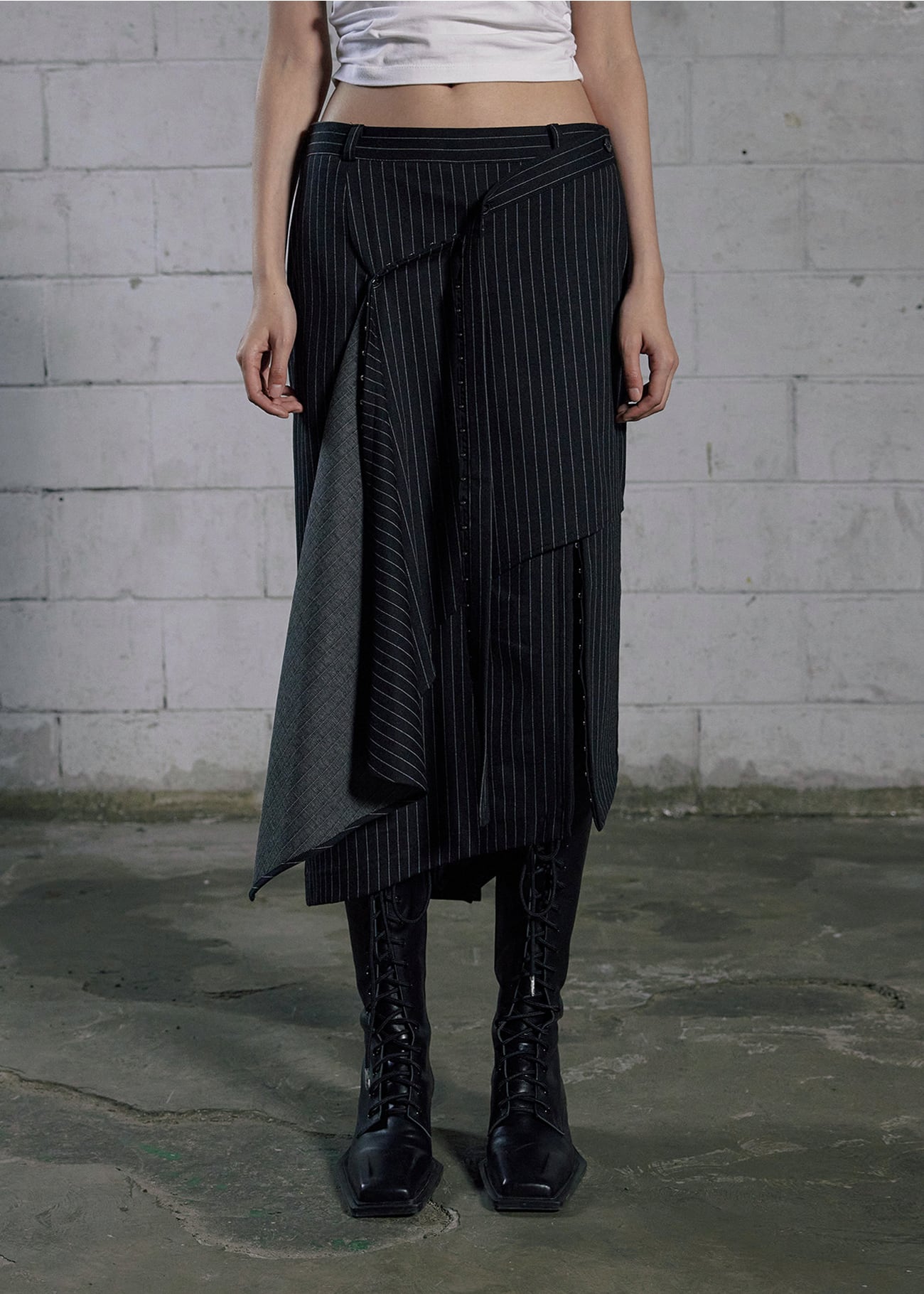 スカート BOHEMSEO bohemian seoul CROSSOVER SKIRT BOHEMIAN SEOUL] UNBALANCED DRAPE SKIRT, STRIPE 正規品 韓国ブランド