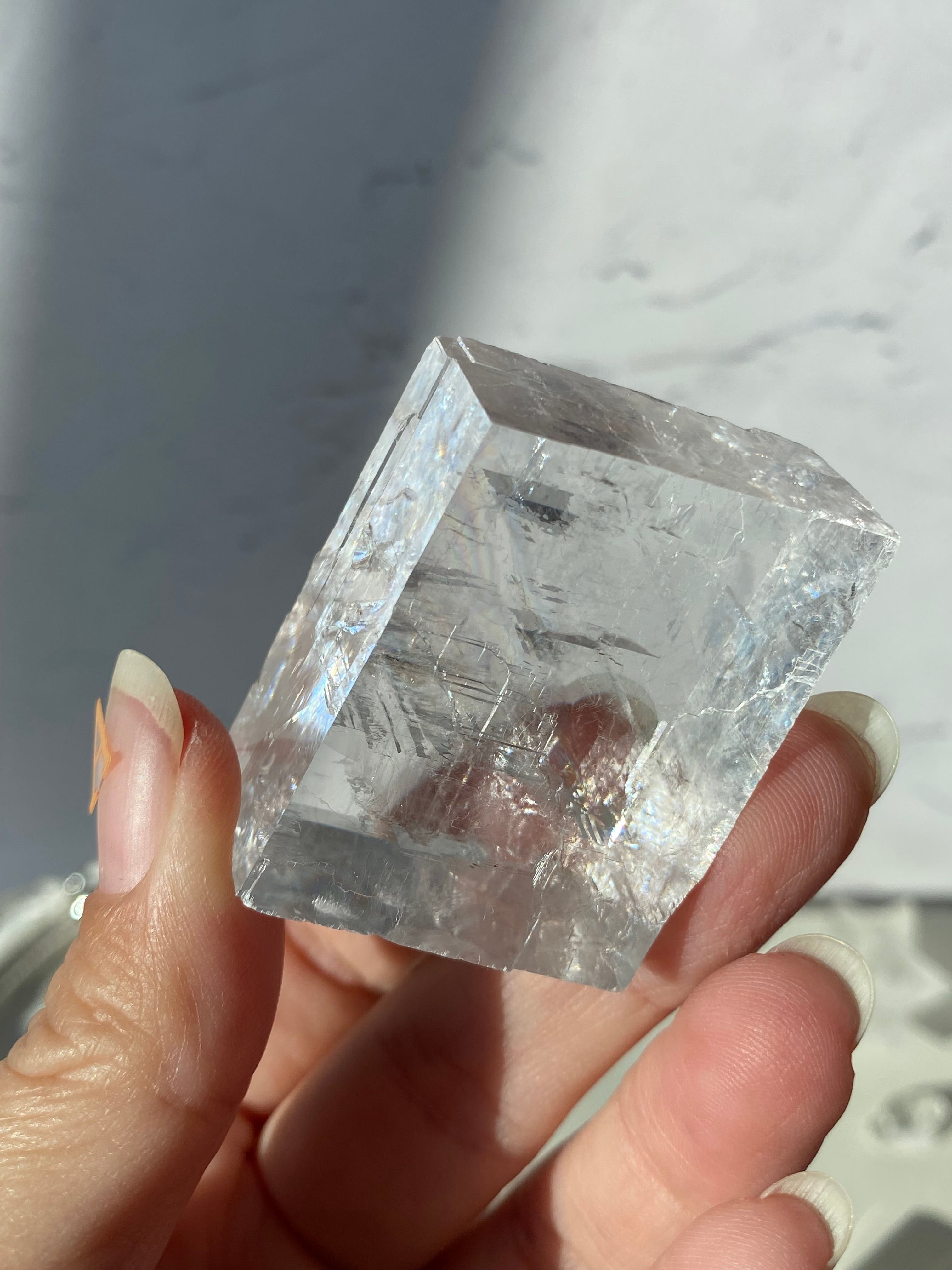 天然石 水晶 ファントム 綺麗.*・゜スフィア マダガスカル産]ホワイトファントム水晶丸玉/スフィア（球体直径22.3mm