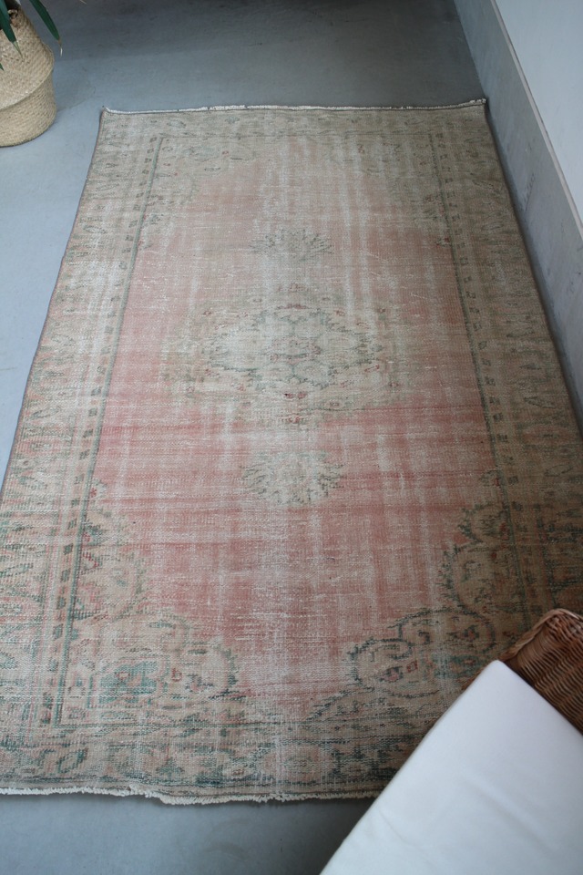 Turkish rug  No342　228×140cm