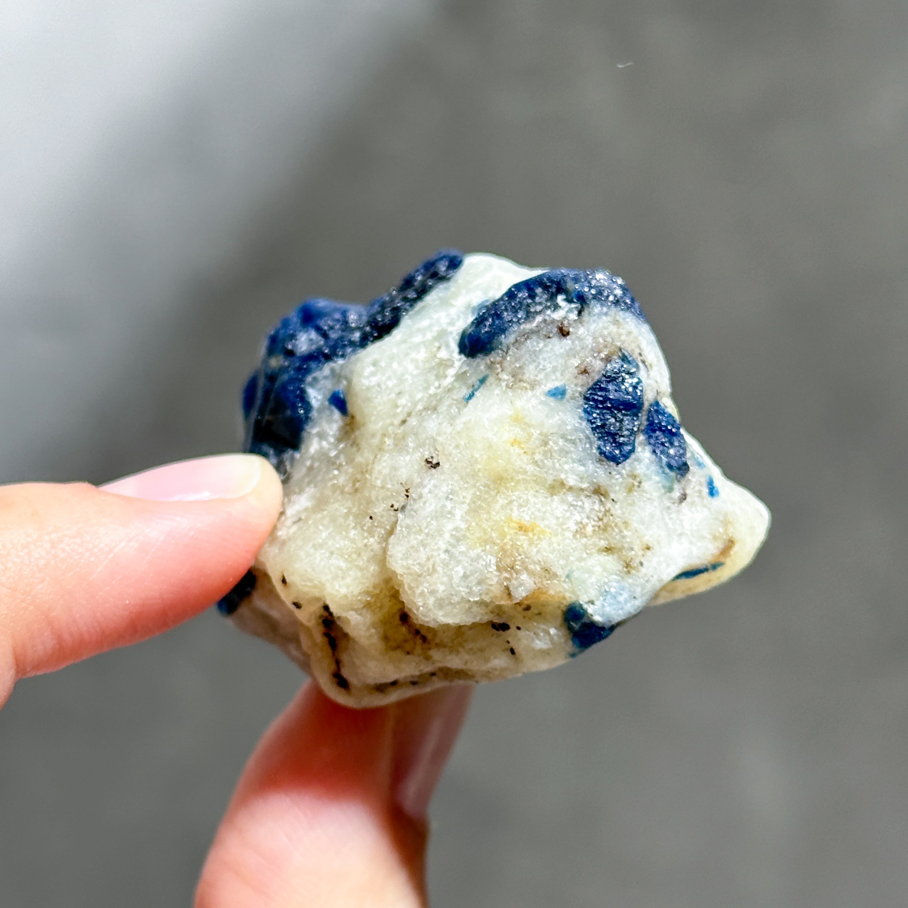 蛍光◎アフガナイト 原石72◇Afghanite◇ 天然石・鉱物
