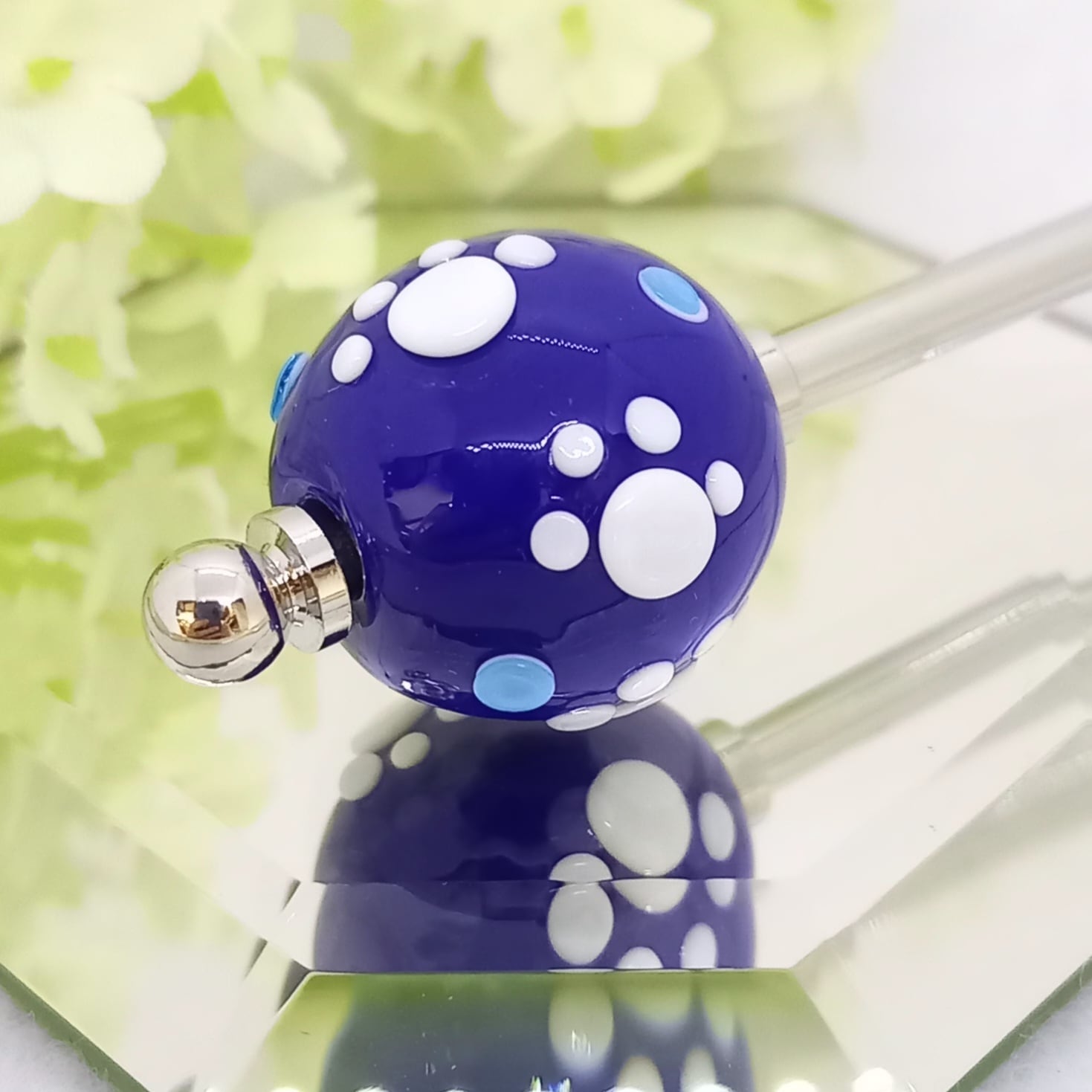 肉球模様のとんぼ玉・簪 ～ブルー