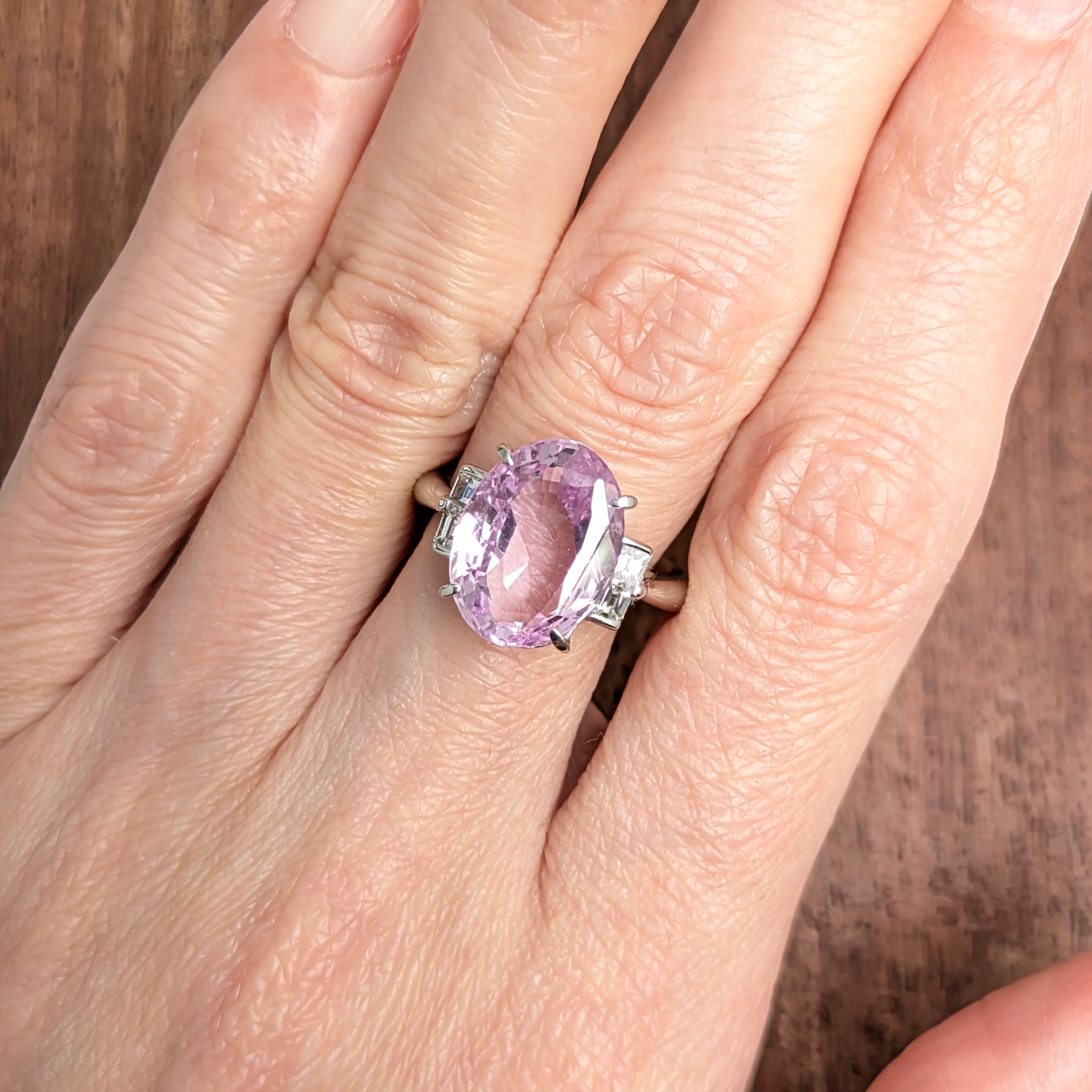 Pt900ピンクサファイアリング(スリランカ産) 6.58ct D 0.28ct