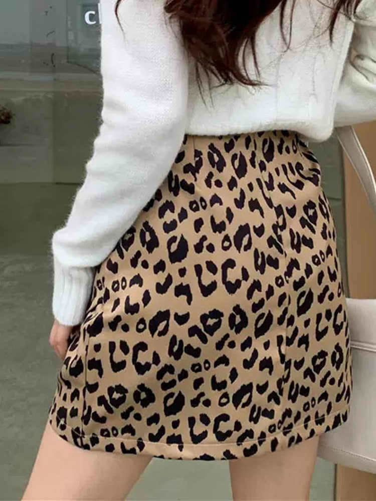 イレギュラーヘムレオパード柄ミニスカート 大人クール 可愛い 膝上 肌