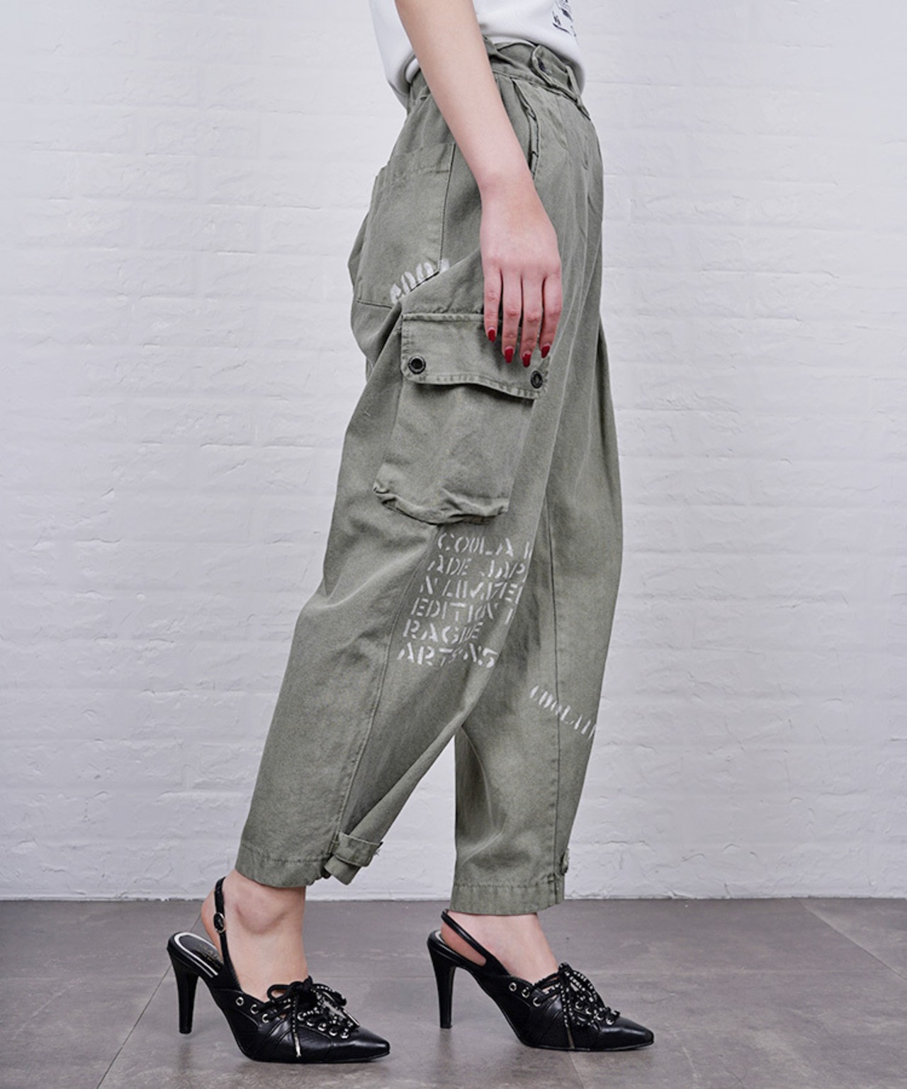 【ATELIER LINE】ハンドペイントクロップドカーゴパンツ　CQ-48093H