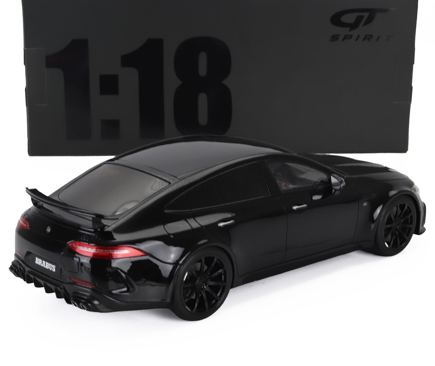 ミニカー 1/18 メルセデス ベンツ GTクラス GT63 AMG GT-SPIRIT 1/18