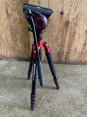 Manfrotto ビデオ雲台60mm MVH500AH Elementトラベル三脚付き