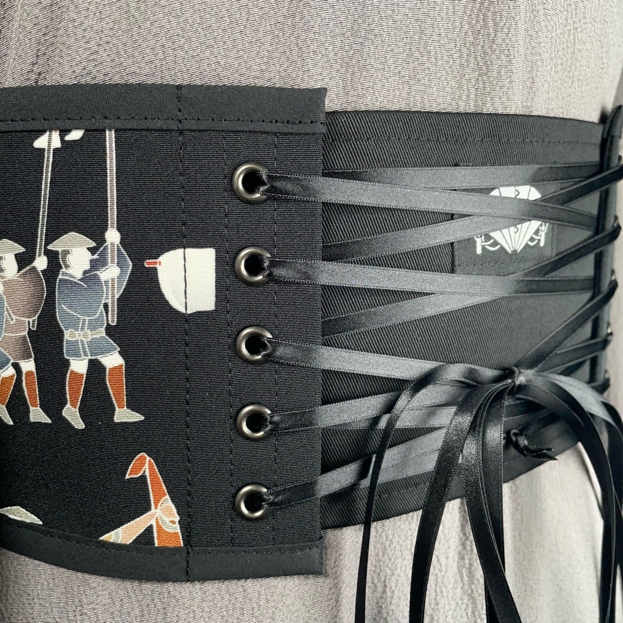 コルセット帯（大名行列・黒留袖より制作）Corset Obi(Daimyo's