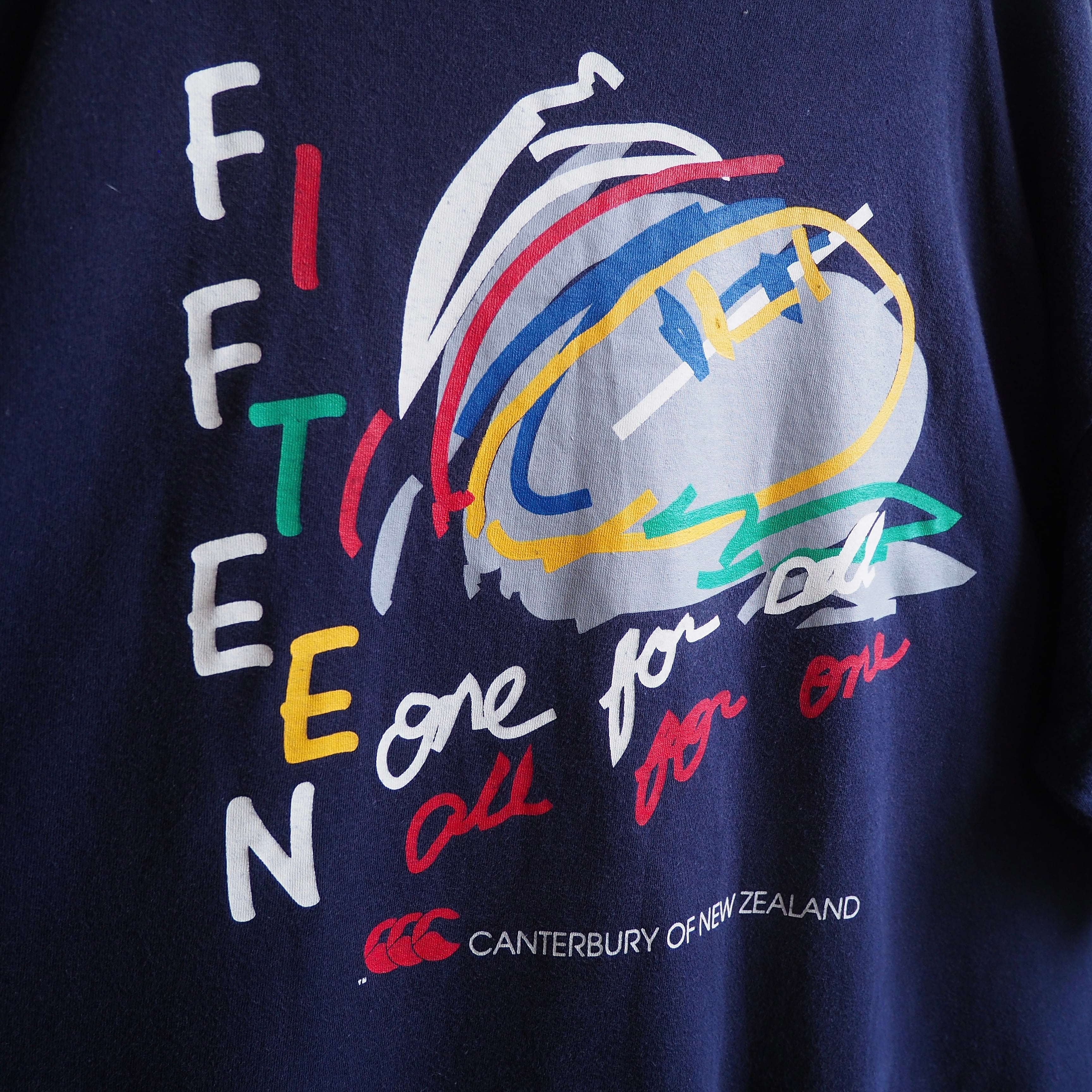 1990s ” CANTERBURY of New Zealand ” graphic printed vintage loose SS Tee