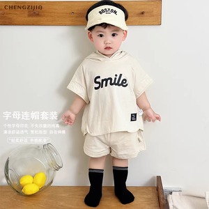 フード付きレタリングTシャツ＆ショーツセット