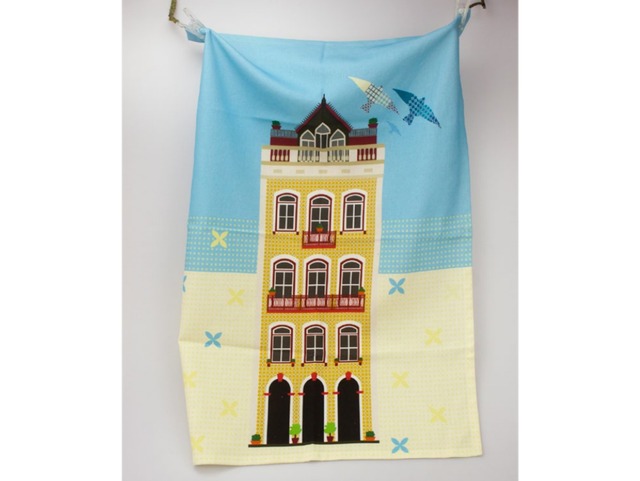 TEA TOWEL “YELLOW HOUSE”  /  SOMA IDEAS