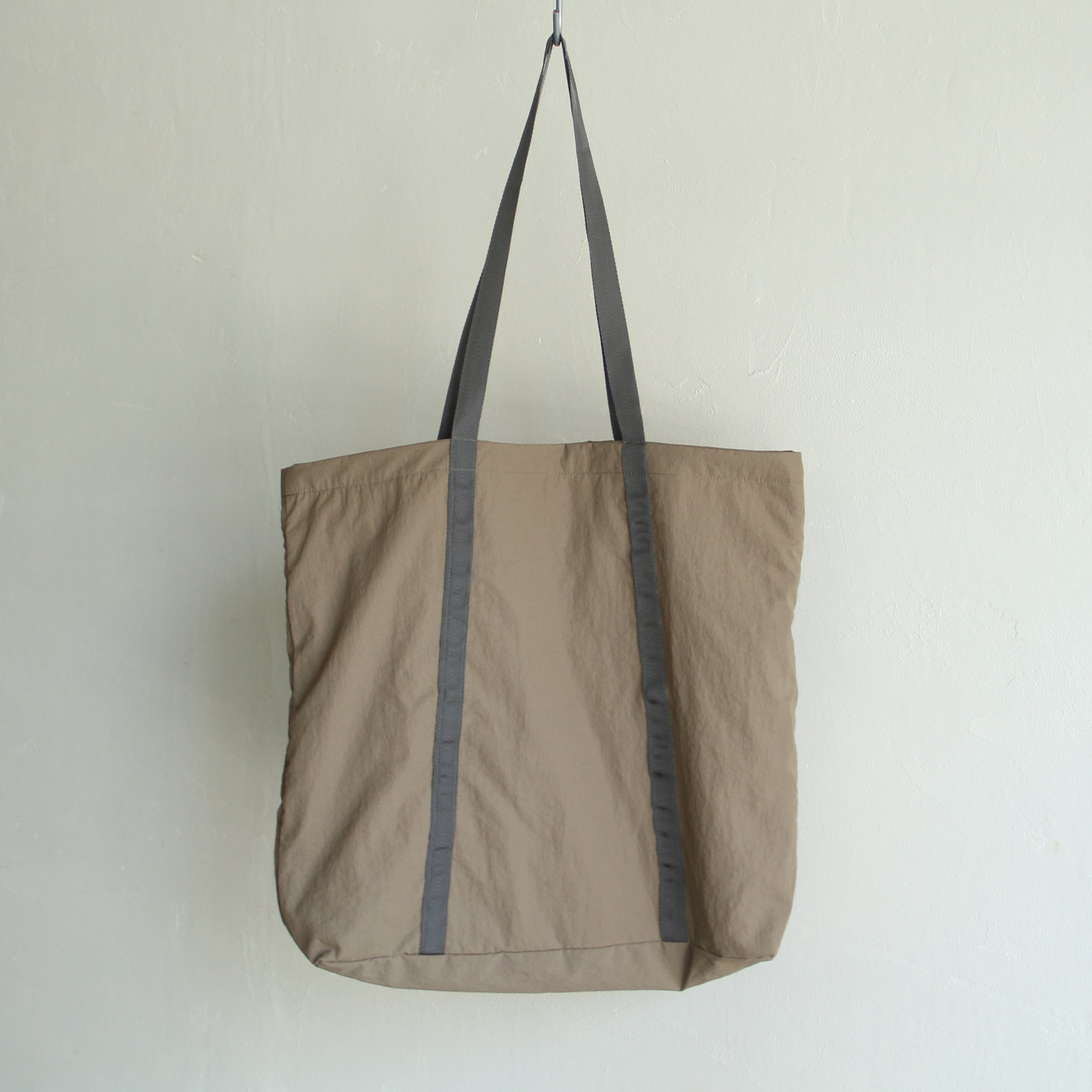 STILL BY HAND Nylon tote bag | Terminal
