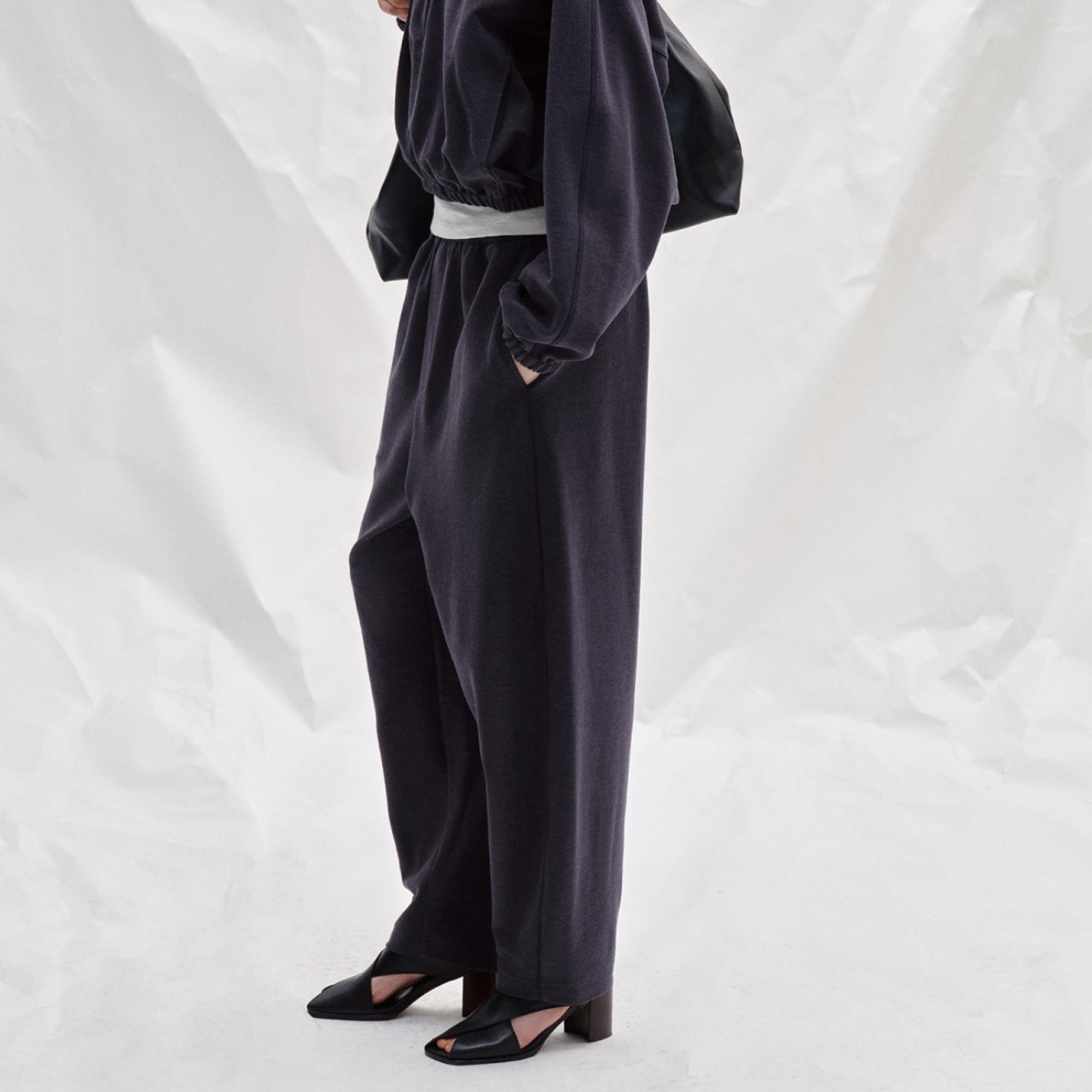 Wide Straight sweat Pants T0740