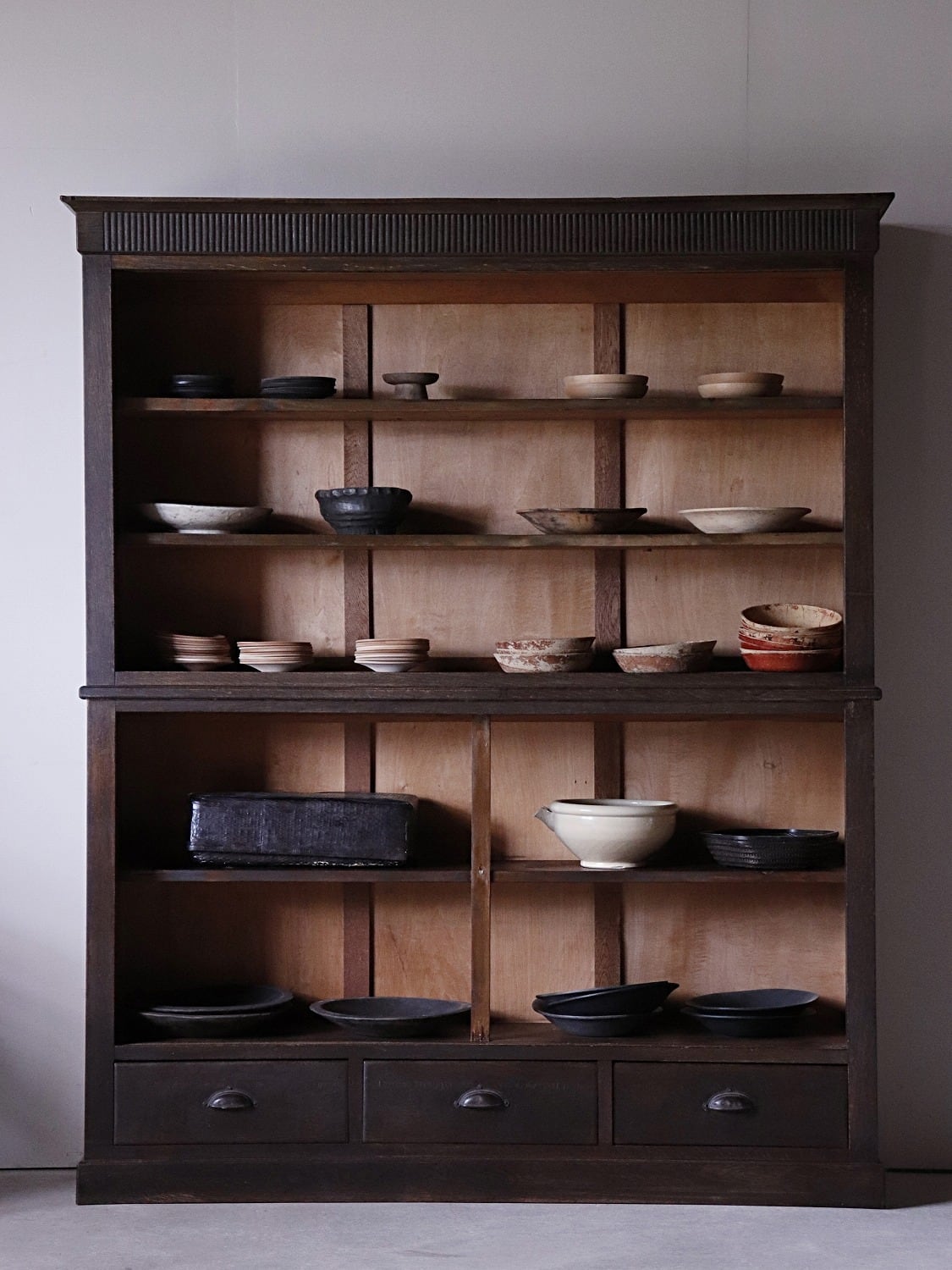 リペイント 古家具 戸棚