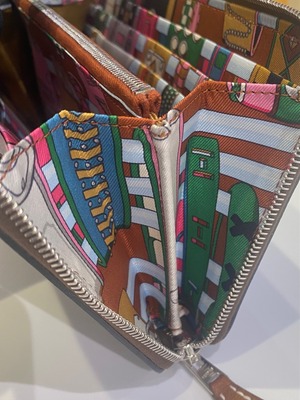 Hermès エルメス アザップシルクインロング 財布 H085241CK-B MOKA/PAPRIKA