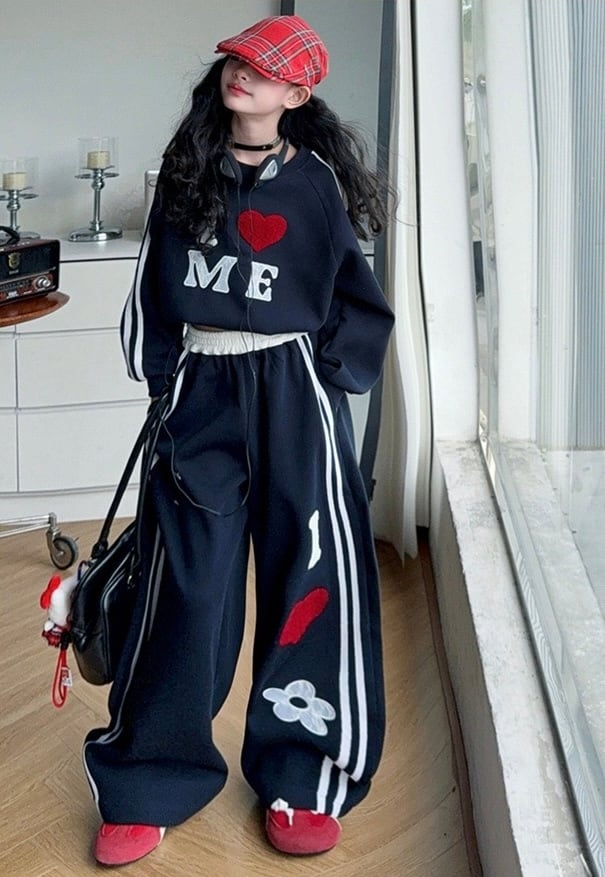 I ♡ ME」スウエット セットアップ 120cm-170cm | mon ange