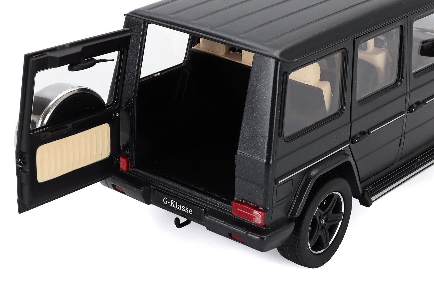 1/18 メルセデス・ベンツ　ML63AMG　ミニカー　ブラック ミニカー 1/18 メルセデス ベンツ Gクラス I-SCALE 1/18 MERCEDES BENZ