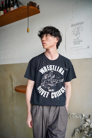 【1990s】"Russel Athletic" Olivet College Wrestling Team Souvenir T-shirts / 6-202