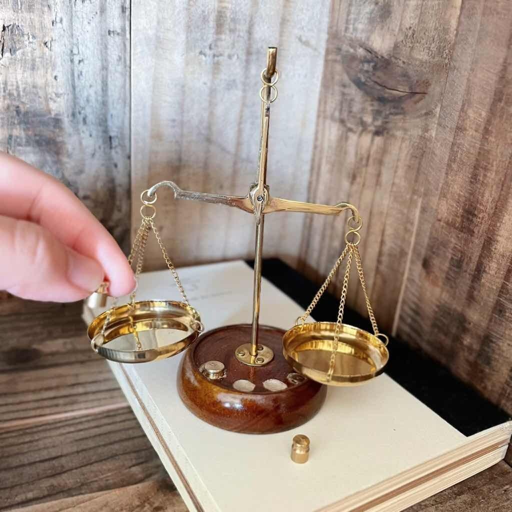 【 完売 】AUTENTICO 天秤オブジェ S|重り付き ゴールド