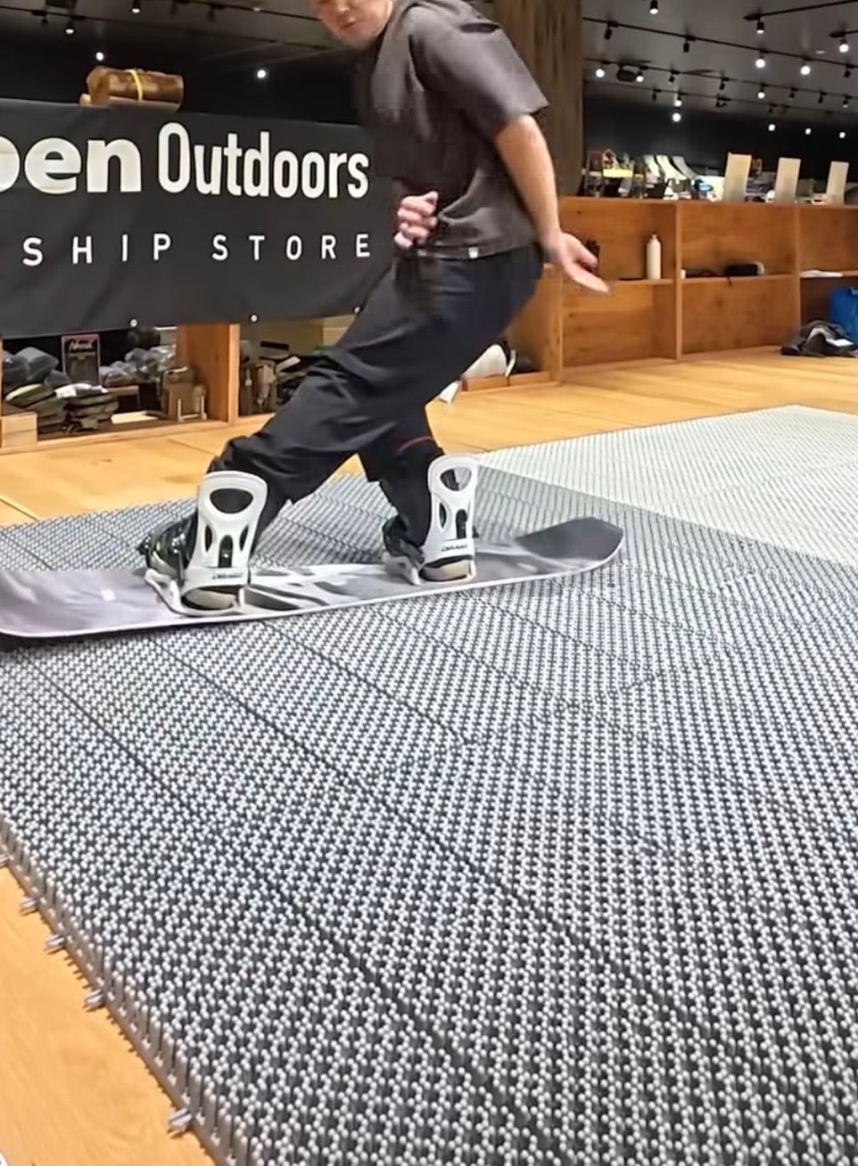 スノーボードシバトレ専用人工芝 ”トリックスノー” 30枚組み | momentum