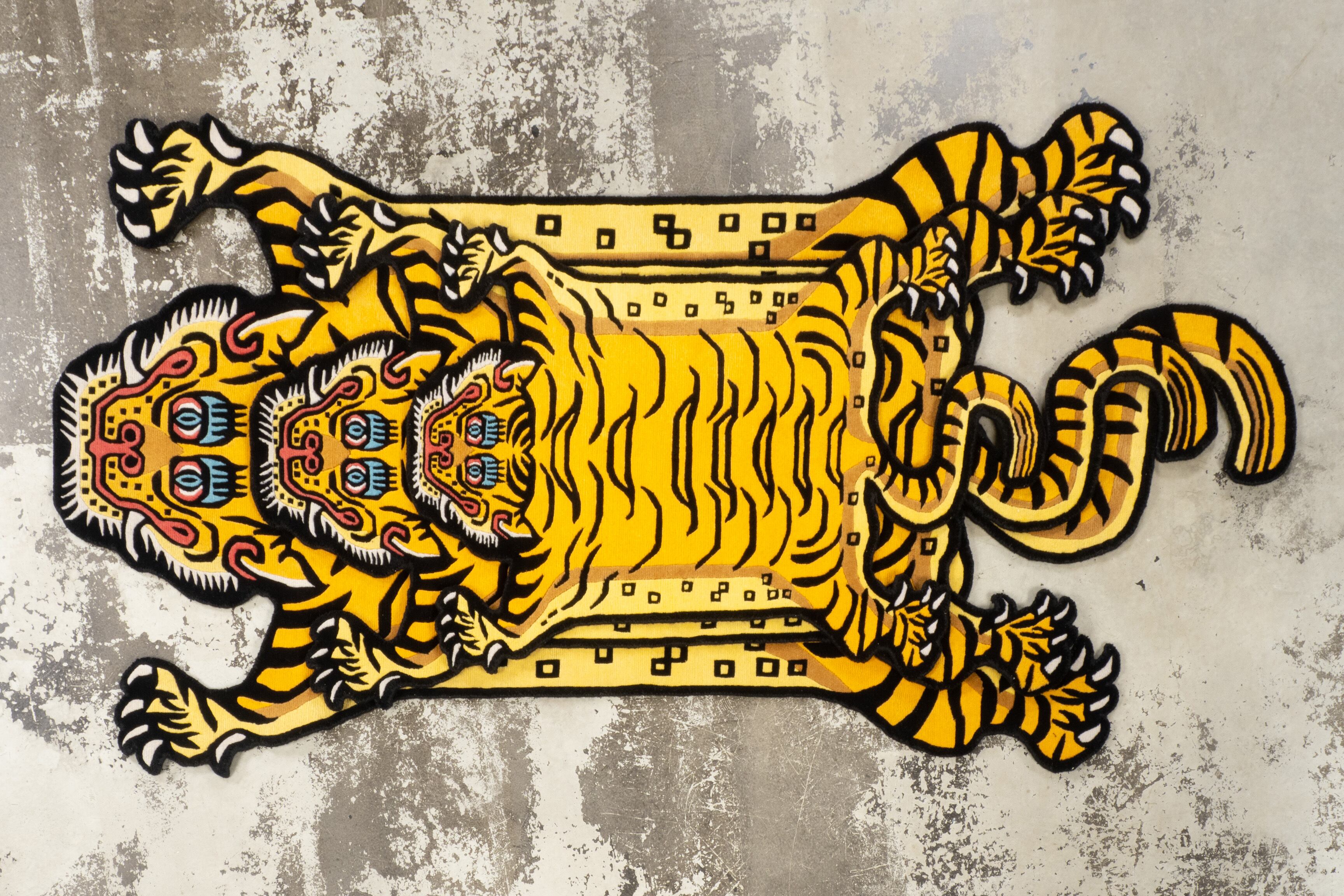 Tibetan Tiger Rug 《Mサイズ•ウール・オリジナル3・シグネチャー