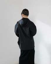 FOURAM - WOOL ANORAK HOODIE ：Black｜ウール／ワッシャー加工／マットフェイス