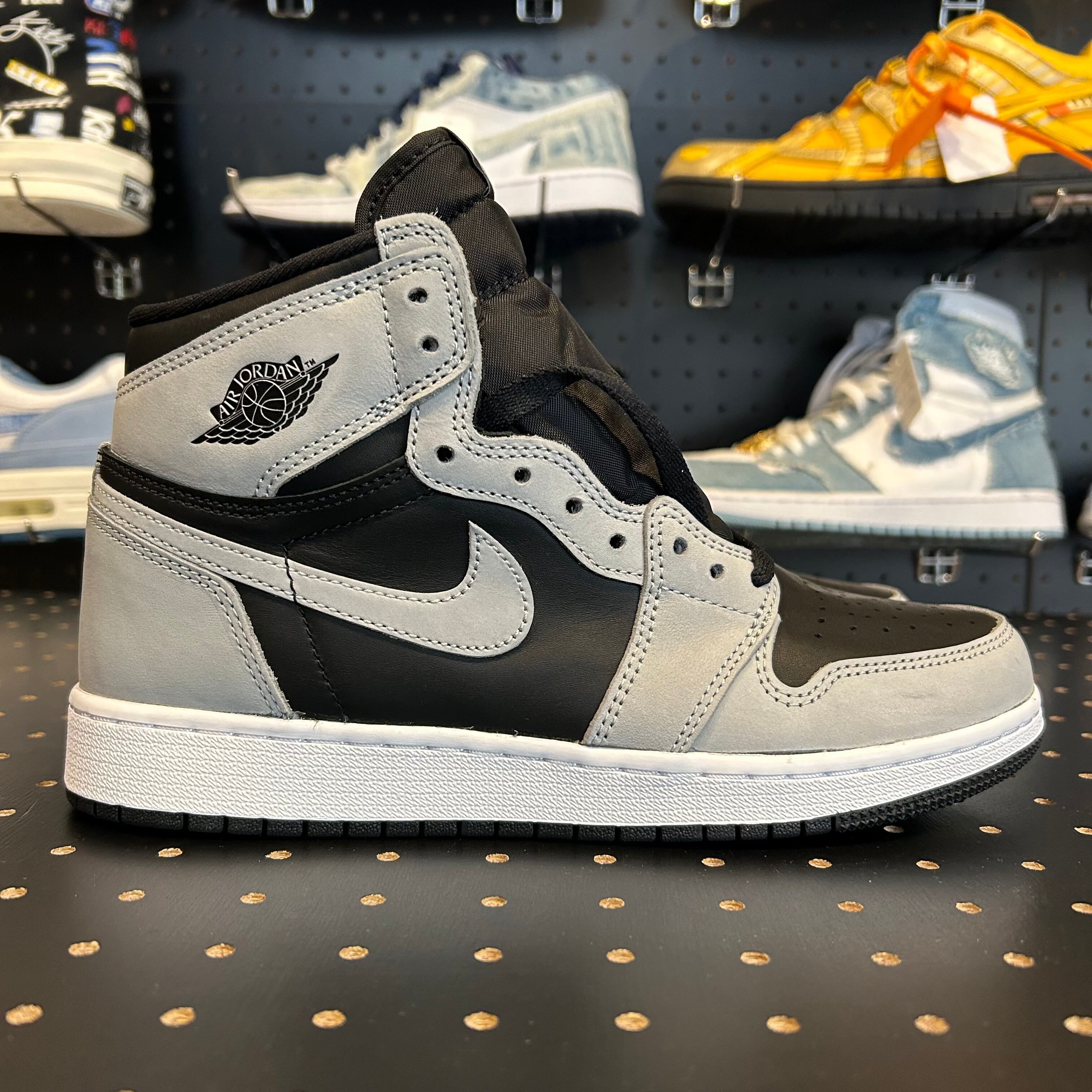 Nike GS Air Jordan 1 High OG 