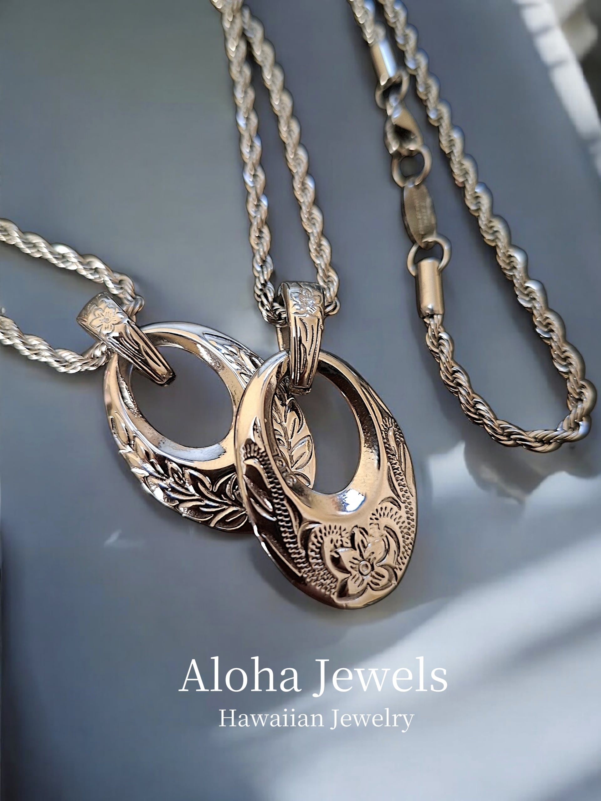 Eternal Lei Wave Scroll Necklace – ハワイアンジュエリー ネックレス