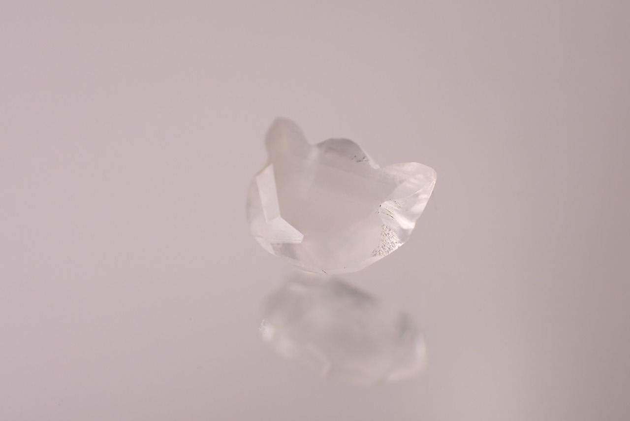 ムーンストーン(猫カット)　1.27ct　[D11‐346]