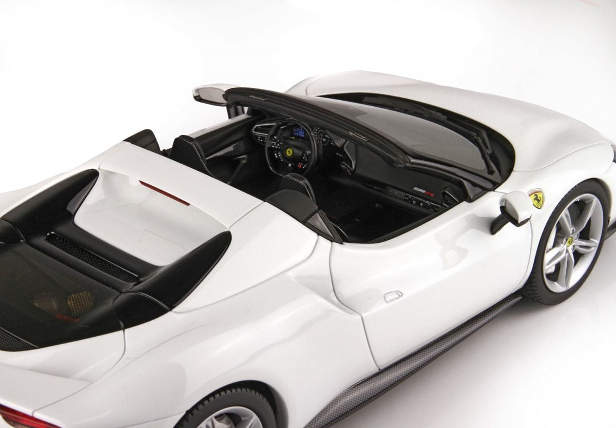 ミニカー 1/18 フェラーリ 296 GTS BBR-MODELS 1/18 FERRARI 296 GTS