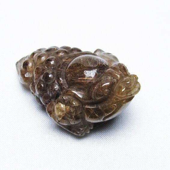 金針ルチル 金蟾 置物 手彫り 彫刻品 キンセン ルチルクォーツ 原石 一点物 144-79