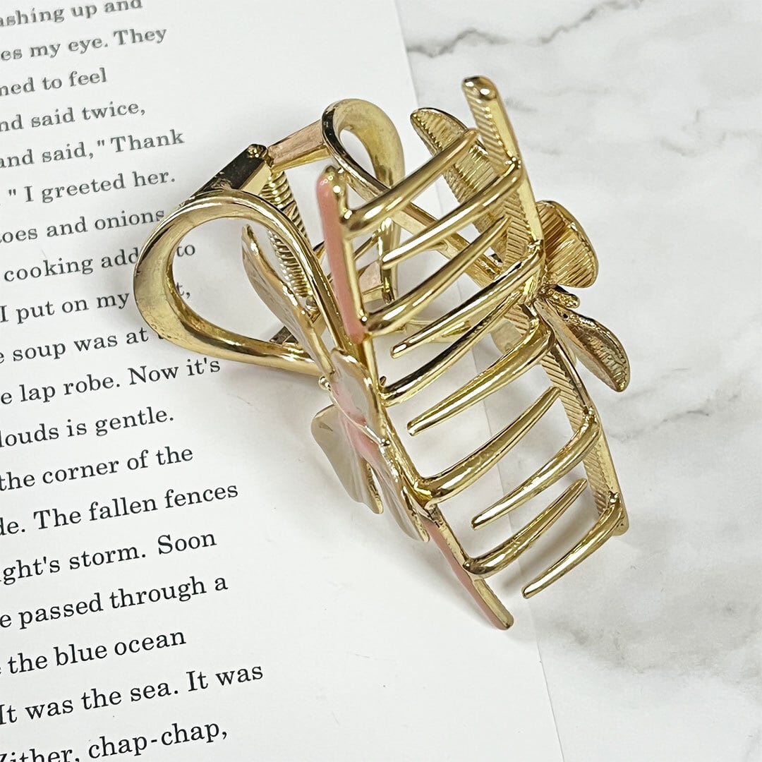 ANNAN WEDDING 蝶モチーフ イヤリング ブライダルアクセサリーの