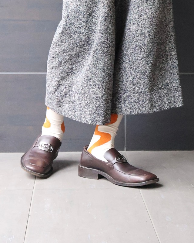 【GUCCI】logo design leather shoes